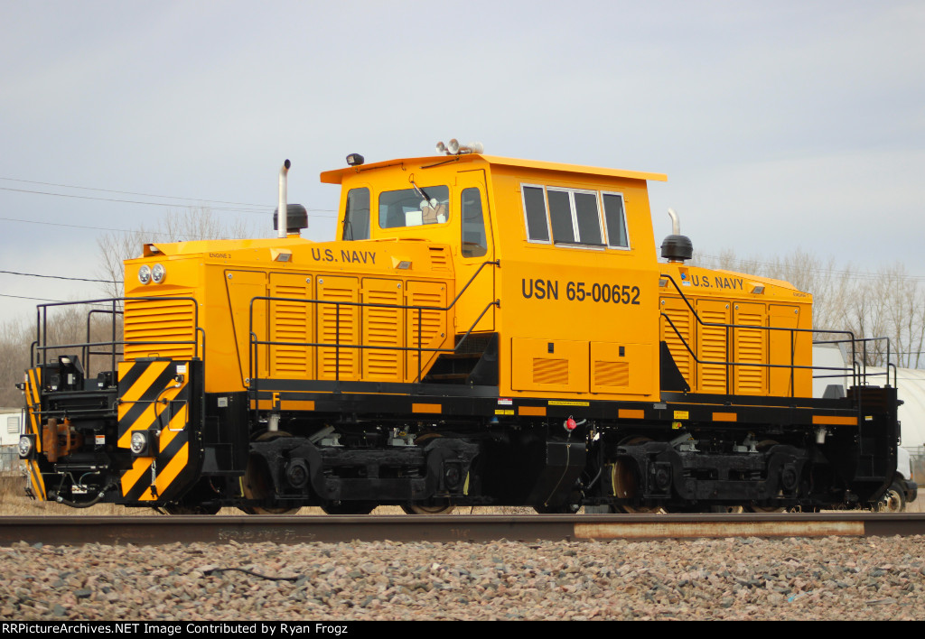 USN 65-00652